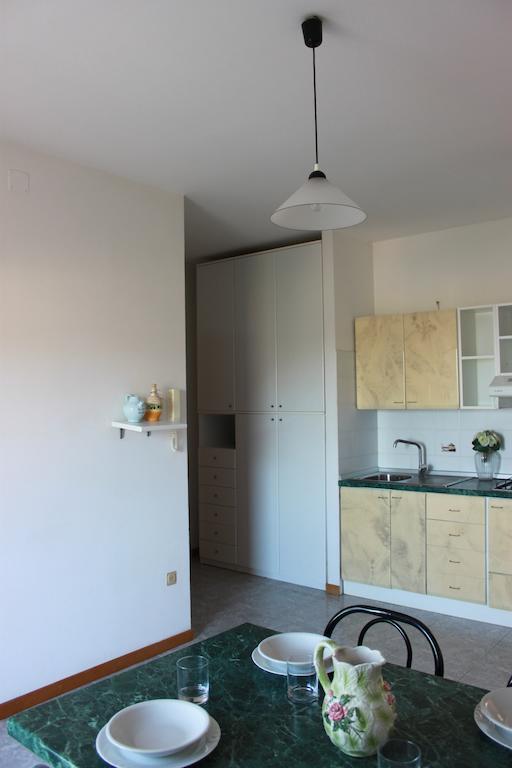 Residence Azzurro Massignano Habitación foto